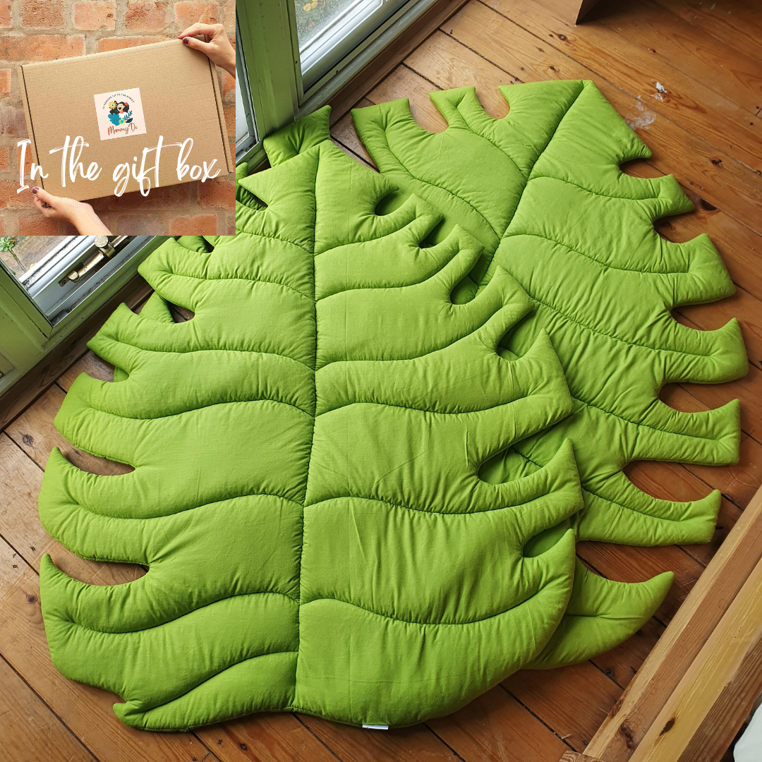 Set of 2 Light green Monstera rugs